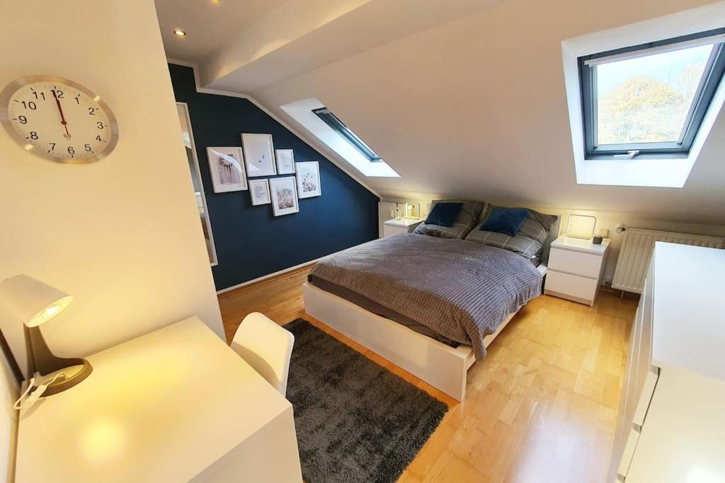 Modernes Und Ruhiges Appartement Mit Loggia Marl Ngoại thất bức ảnh