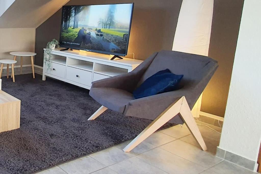 Modernes Und Ruhiges Appartement Mit Loggia Marl Ngoại thất bức ảnh